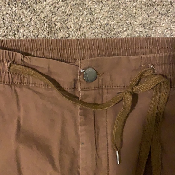 Jogger style light weight. Worn a few times. - Picture 2 of 8